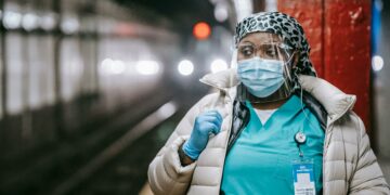 Travailler de nuit en tant qu’infirmier : conseils et organisation